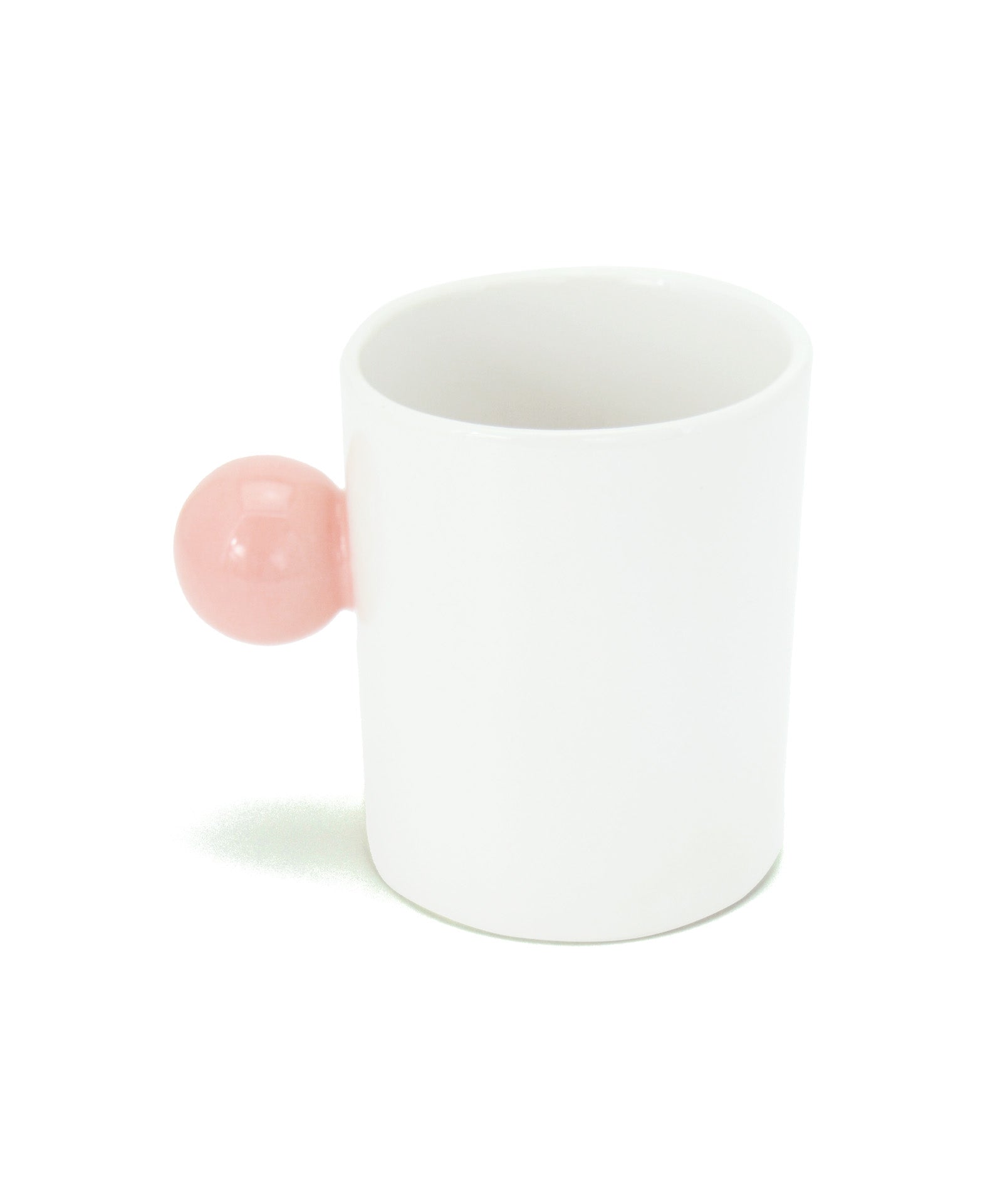 tazza mug bianca con manico a palla rosa ceramica macula