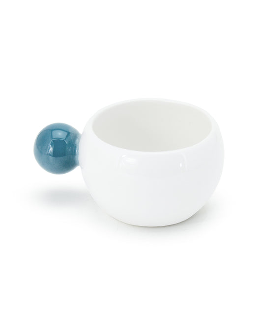 tazza bianca con manico a palla blu teal ceramica macula